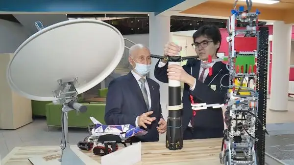 قازاق بالاسى NASA- دا تاعىلىمدامادان ءوتتى