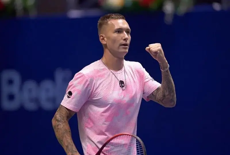 Казахстанец Денис Евсеев прошел в полуфинал турнира в США