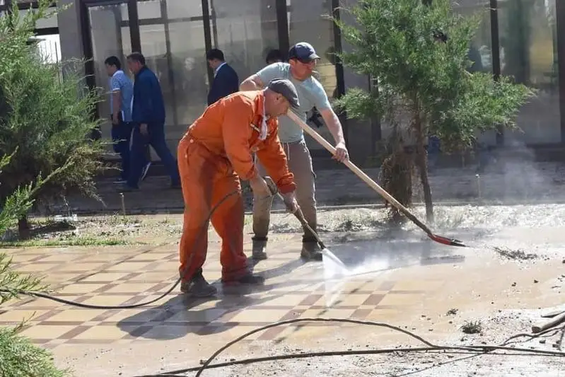 Паводковые воды размыли дорогу в село Багыс в Туркестанской области