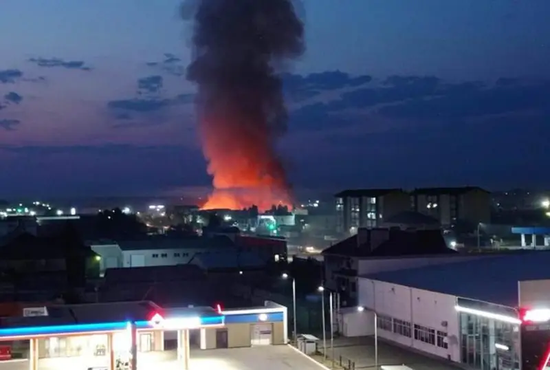 Пять дней тушат пожар на полигоне в ЗКО