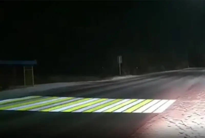 Respýblıkalyq trassalarda proektsııalyq jolaqtar paıda boldy