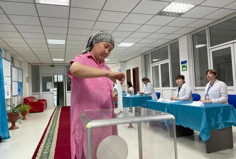 Atyraý perzenthanasynda jas bosanǵan analar daýys berdi