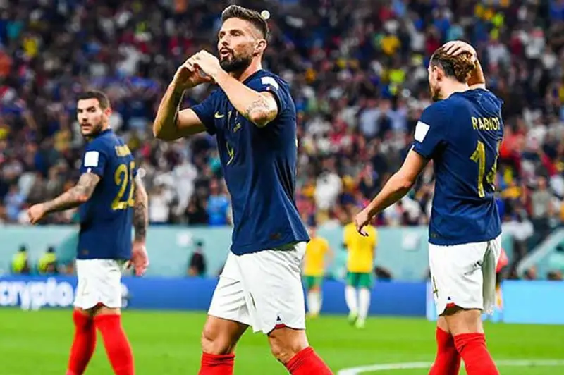 Франция — Дания: время прямой трансляции матча ЧМ-2022 по футболу