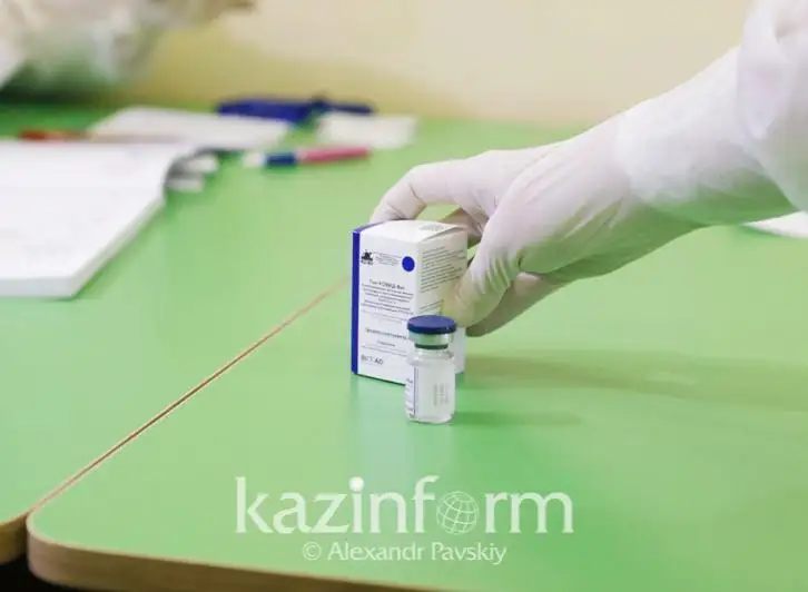 الەكسەي سوي «سپۋتنيك V»  العاننان كەيىن كوز جۇمعاندار تۋرالى پىكىر ءبىلدىردى