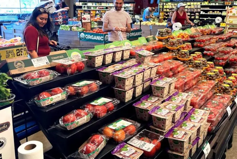 Спрос на услуги доставки продуктов снижается из-за роста цен в США