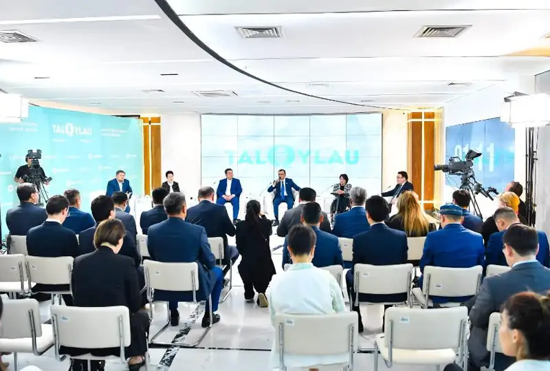 Конституционная реформа не ограничивается поправками в Основной закон - Маулен Ашимбаев