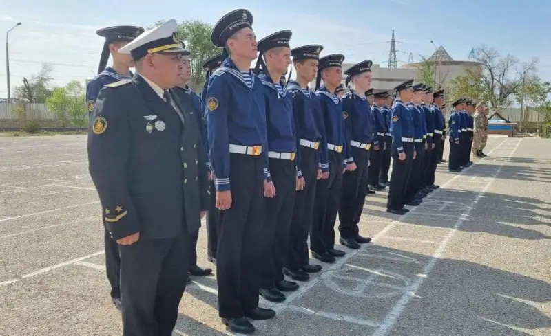 Матросы-срочники завершили службу в Актауском гарнизоне