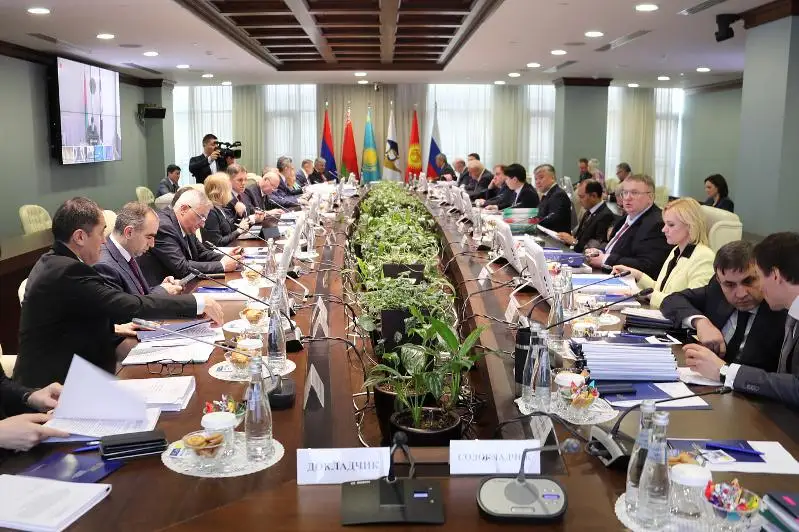 Одобрены таможенно-тарифные меры повышения устойчивости экономик стран ЕАЭС