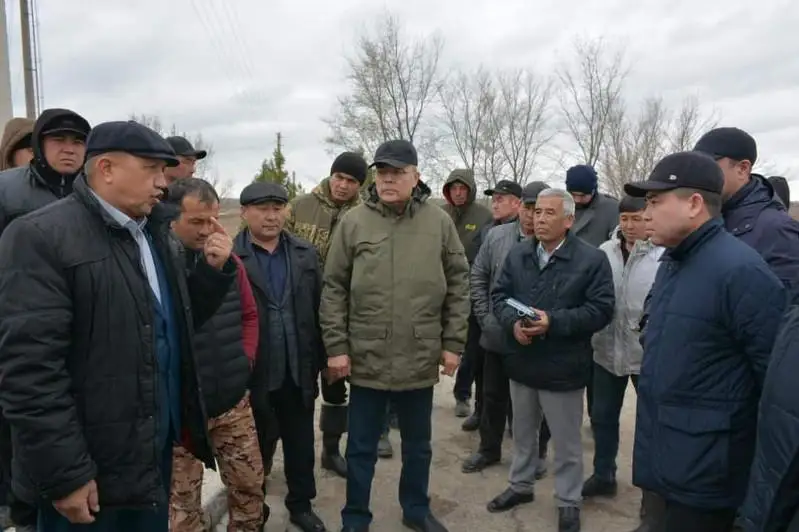Ekologııa vıtse-mınıstri shardaralyq sharýalardyń máselelerin tyńdady