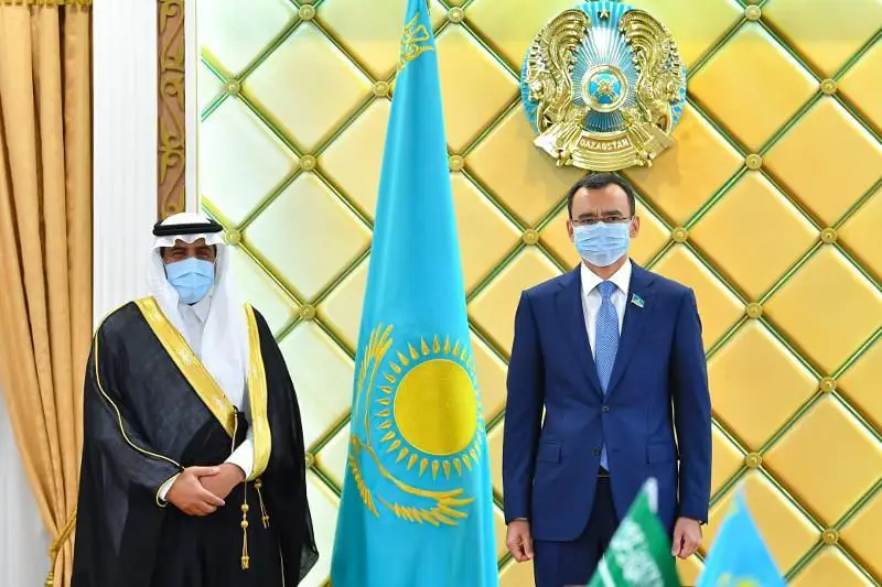 ماۋلەن اشىمبايەۆ ساۋد ارابياسىنىڭ ەلشىسىمەن كەزدەستى