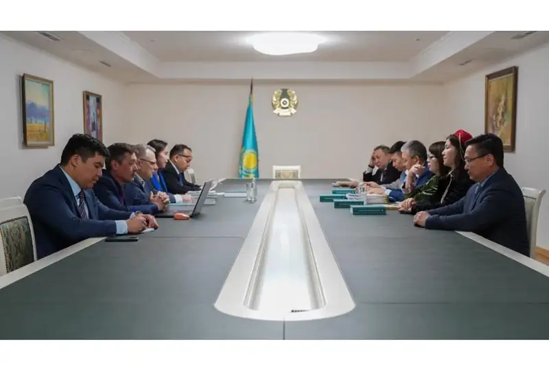 Наследие Мухтара Ауэзова обсудили в Москве