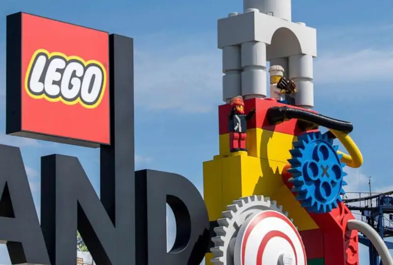 Десятки людей пострадали в парке развлечений в Германии