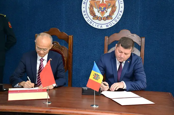 Қытай Молдова армиясына бірқатар техниканы сыйға берді