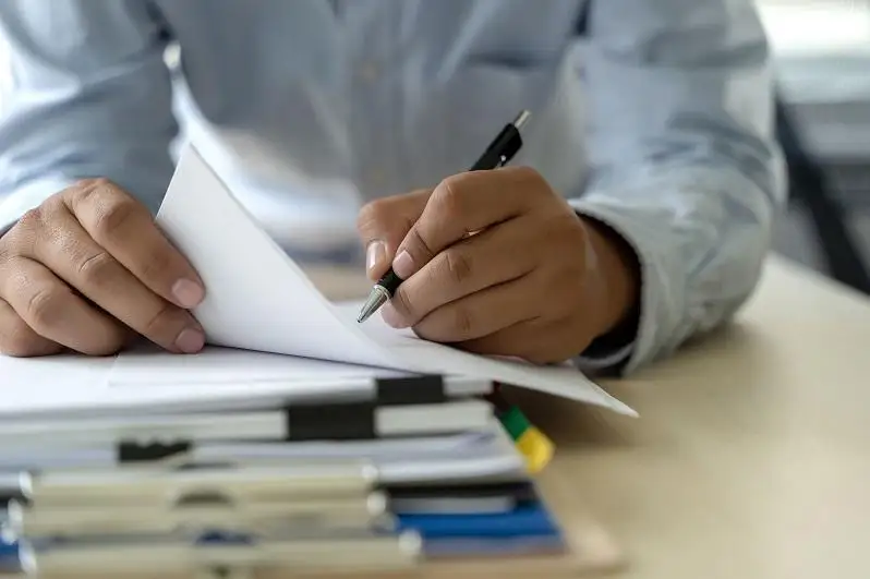 اقپارات مينيسترلىگى «رۋحاني جاڭعىرۋ» باعدارلاماسىن جاڭا جاعدايعا بەيىمدەمەك