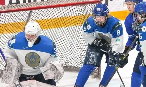 Казахстан занял четвертое место на юношеском чемпионате мира по хоккею
