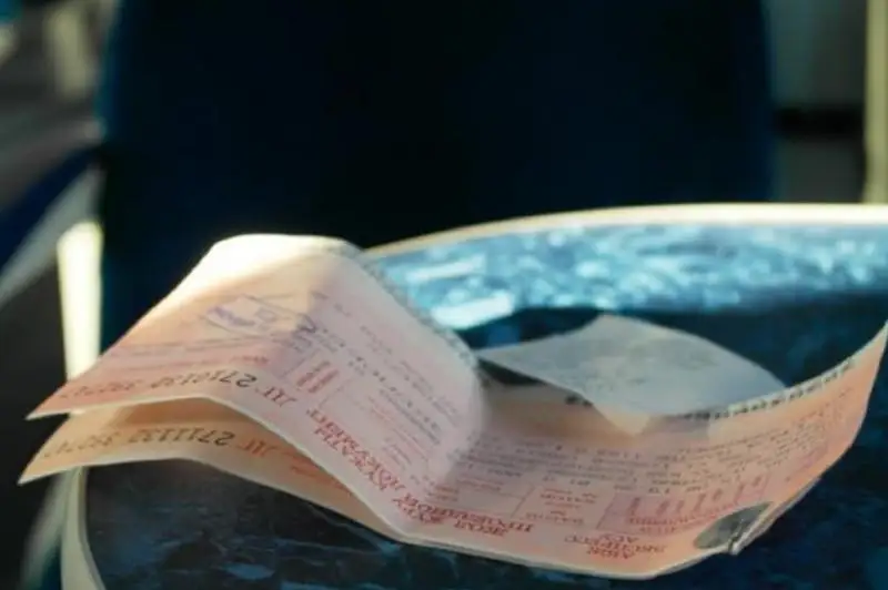 پويىز بيلەتتەرىنىڭ باعاسى قىمباتتادى