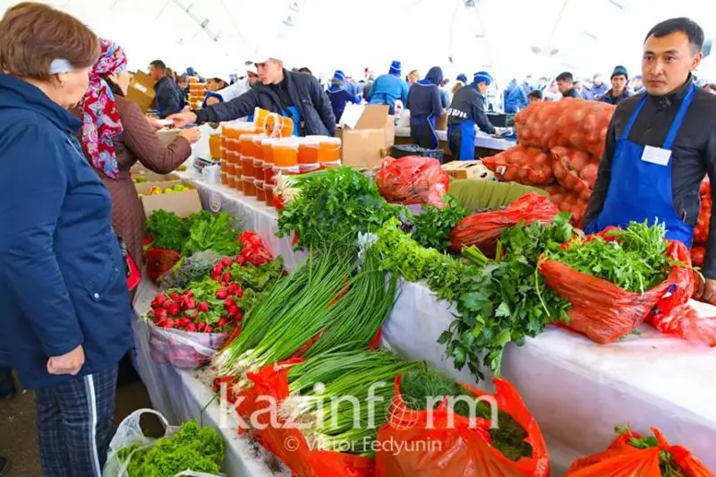 Almatyda ShQO jáne Abaı oblysy óndirýshileriniń azyq-túlik jármeńkesi ótedi