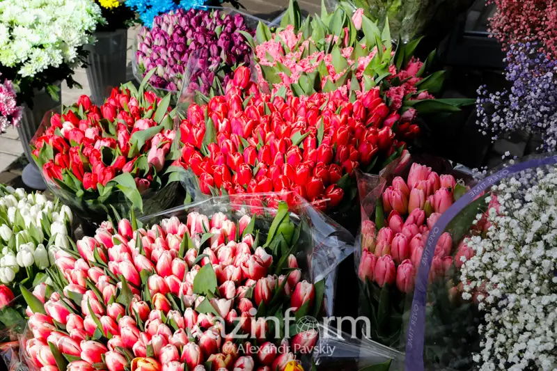 Международный женский день: история и традиции праздника