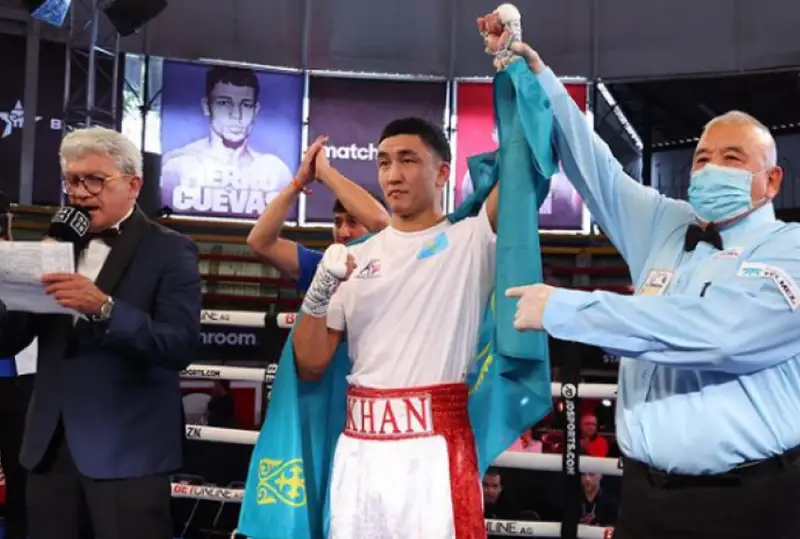 Абильхан Аманкул нокаутировал непобежденного мексиканца