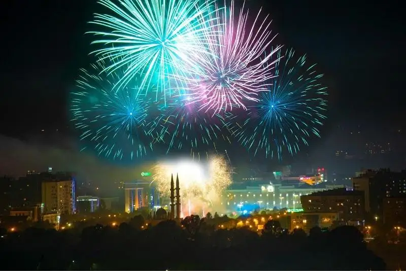 Более 300 мероприятий пройдет в ВКО в рамках Дня Конституции