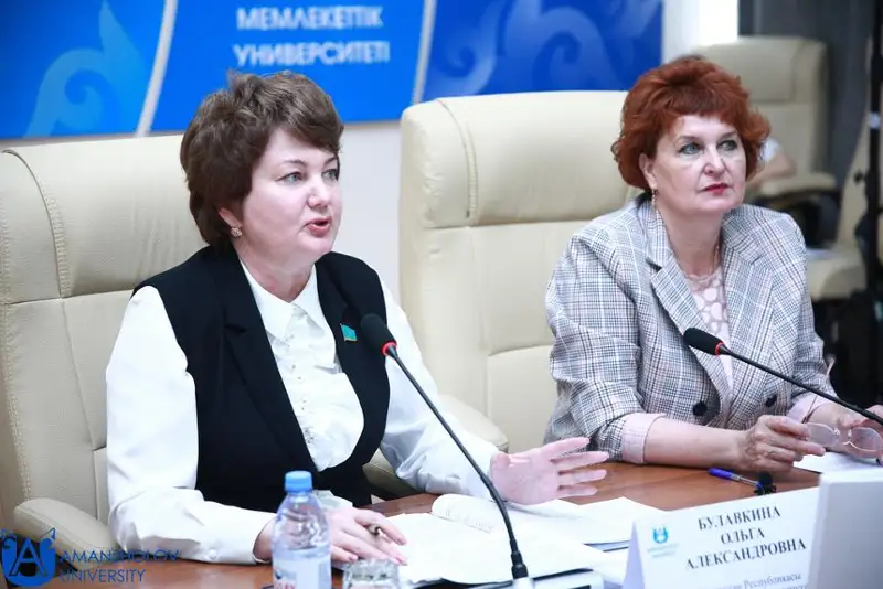 Ольга Булавкина встретилась со студентами ВКО