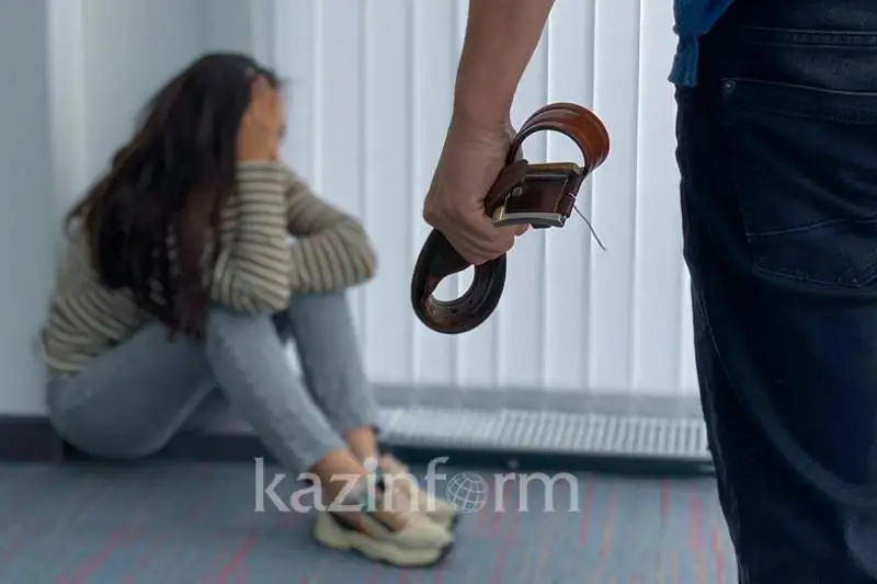 До восьми тысяч семейных дебоширов в РК ежемесячно доставляется в полицию