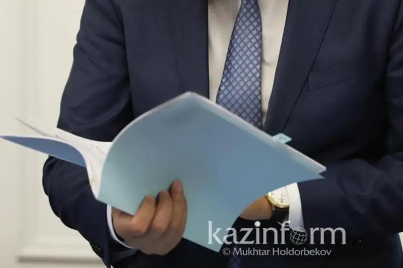 Pavlodar oblysy ákiminiń bir orynbasary qysqaryp ketti