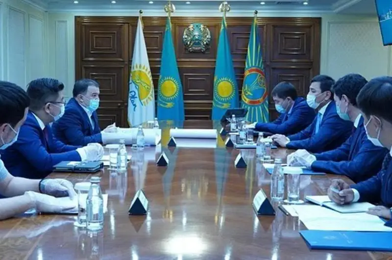 استانادا 6 زاۋىت پەن فابريكا سالىنادى