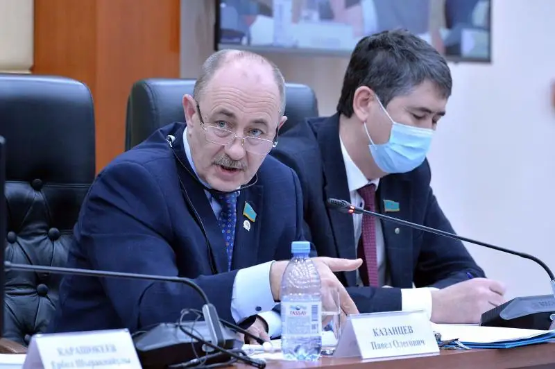 Владельцы личных подсобных хозяйств вынуждены реализовывать продукцию по заниженным ценам – Павел Казанцев