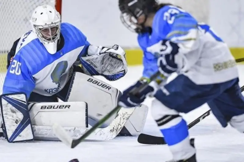 Женская сборная Казахстана потерпела третье поражение на ЧМ-2022 по хоккею