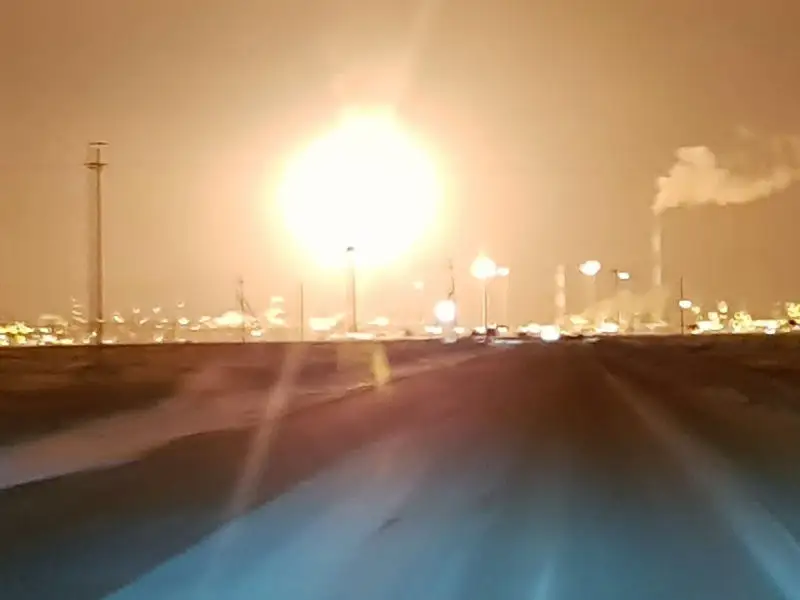 Теңіз кен орнының үстінде алып отты шар неден пайда болды