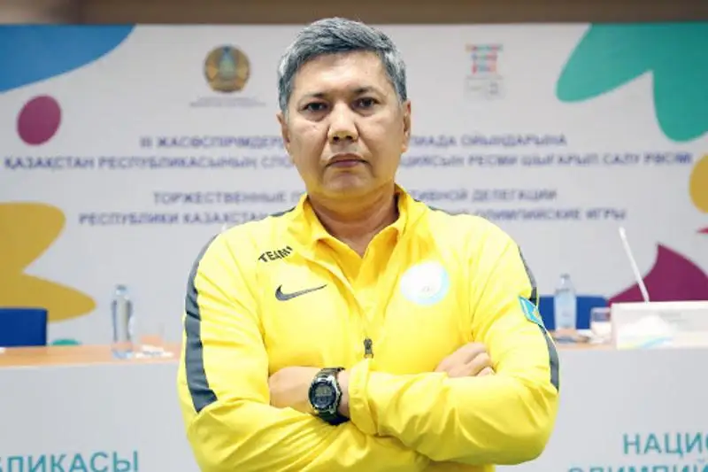 بوكسشىلار قازاق ەلىنىڭ ءۇمىتىن اقتادى - ۇلتتىق قۇرامانىڭ باس باپكەرى