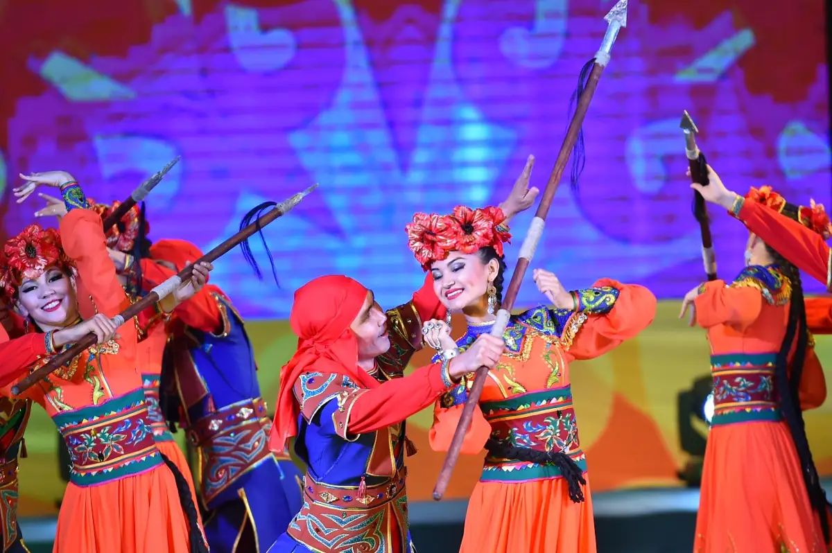 Шымкентте &laquo;Асқақтай бер, Астана!&raquo; салтанатты шарасы өтті