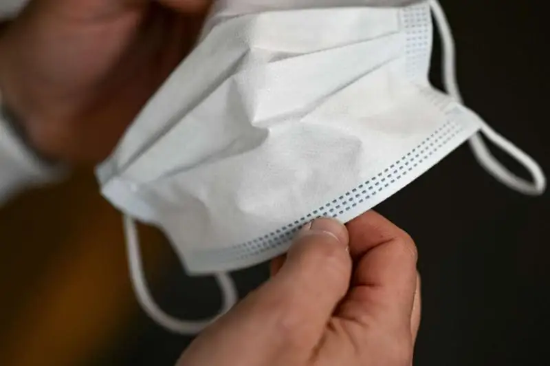 Польша отменяет масочный режим