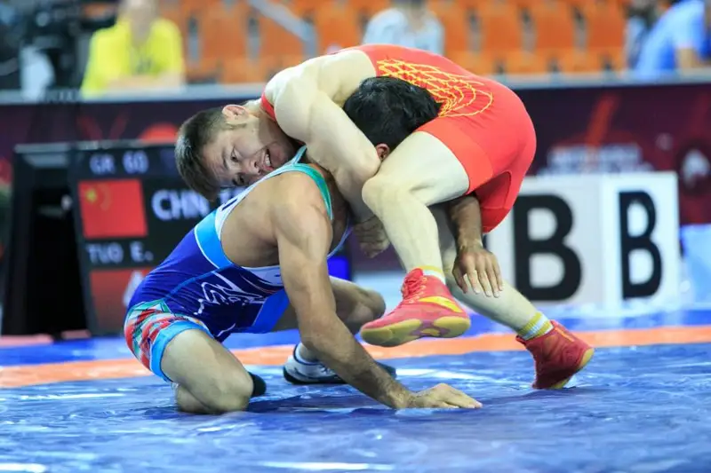 الەم چەمپيوناتىنا وزگە ەل اتىنان قاتىسىپ جاتقان قانداستارىمىز  كىمدەر؟