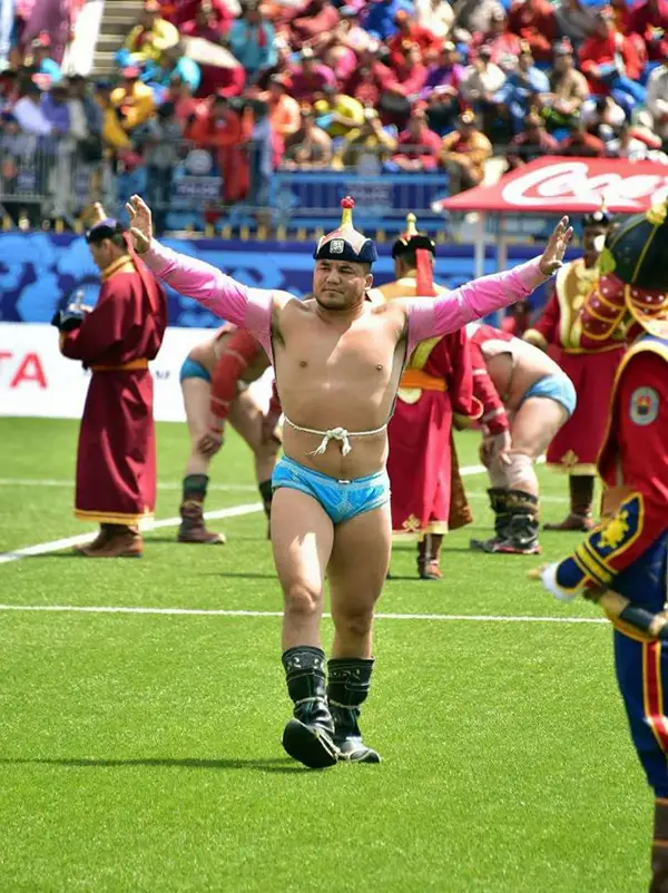 Қазақ балуаны Моңғолияның &laquo;Лашын&raquo; атағын жеңіп алды