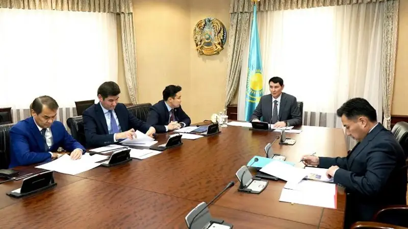 Ерулан Жамаубаев провел совещание по преобразованию Счетного комитета в Высшую аудиторскую палату