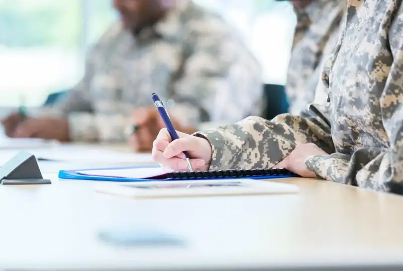 Провести ревизию военных кафедр при вузах предложил глава Минобразования РК