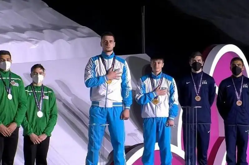 Карагандинские акробаты стали чемпионами мира