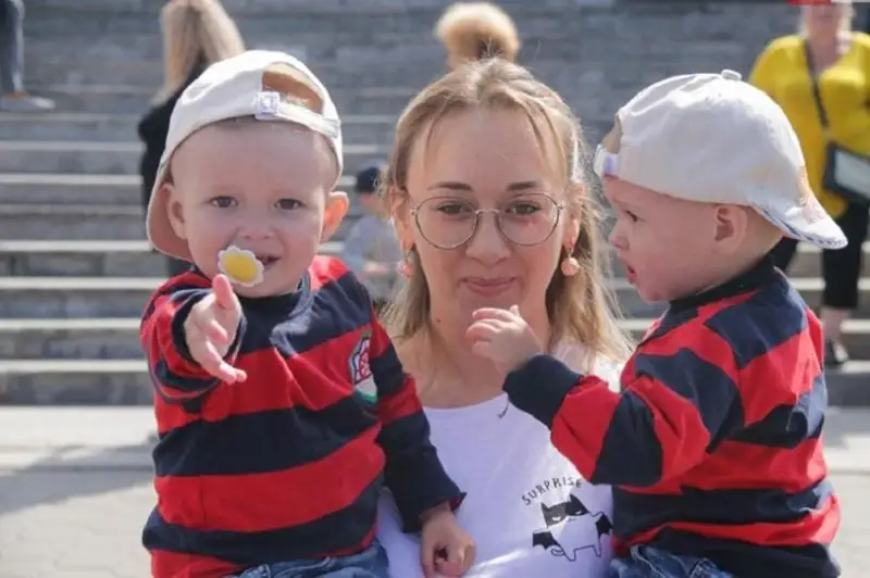 Фестиваль близнецов впервые прошел в Павлодаре