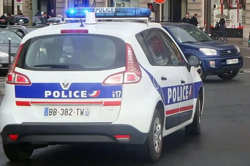 فرانسيادا 49 جولاۋشى مىنگەن اۆتوبۋس اپاتقا ۇشىرادى