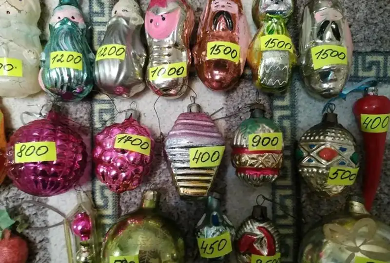 Дорогой винтаж - советские елочные игрушки продают в СКО