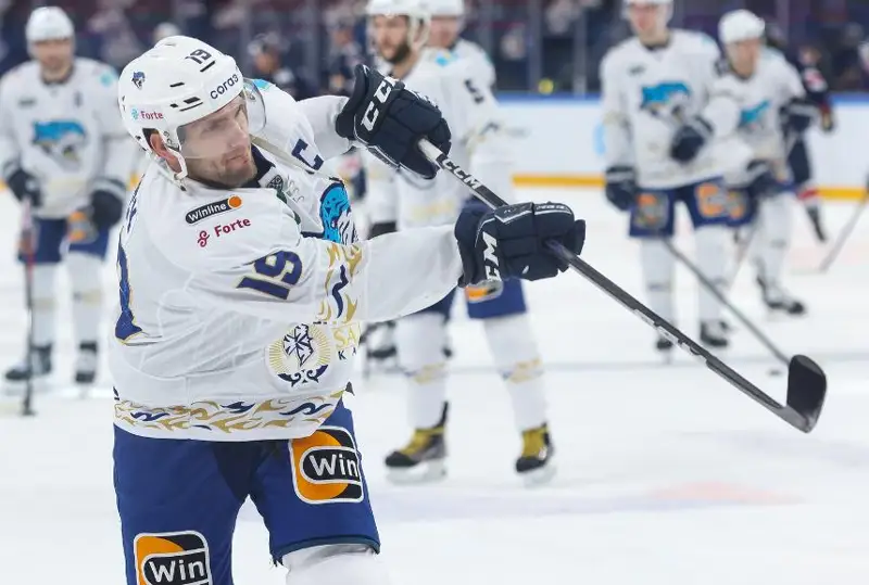 «Барыс» объявил состав на гостевой матч КХЛ с «Салаватом Юлаевым»