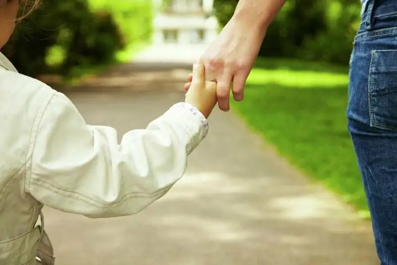 قازاقستاندا «جالعىزباستى انا» تۇسىنىگى ەنگىزىلە مە