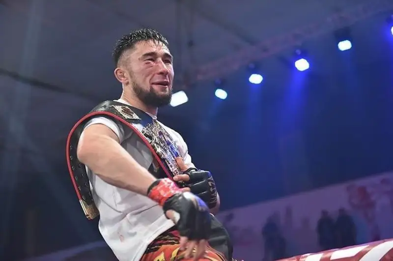 Ásker sportshysy MMA týrnıriniń jeńimpazy atandy