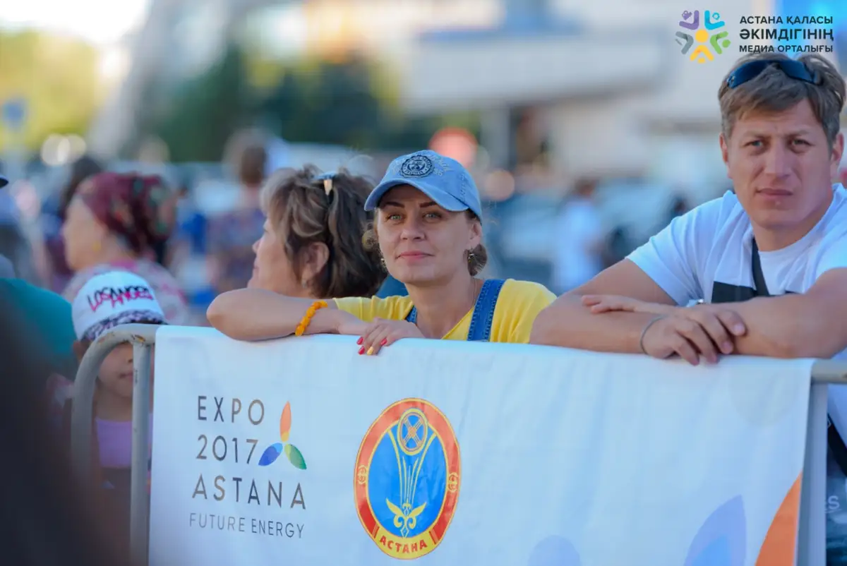 Астана күнін жаппай тойлау немесе көше билері