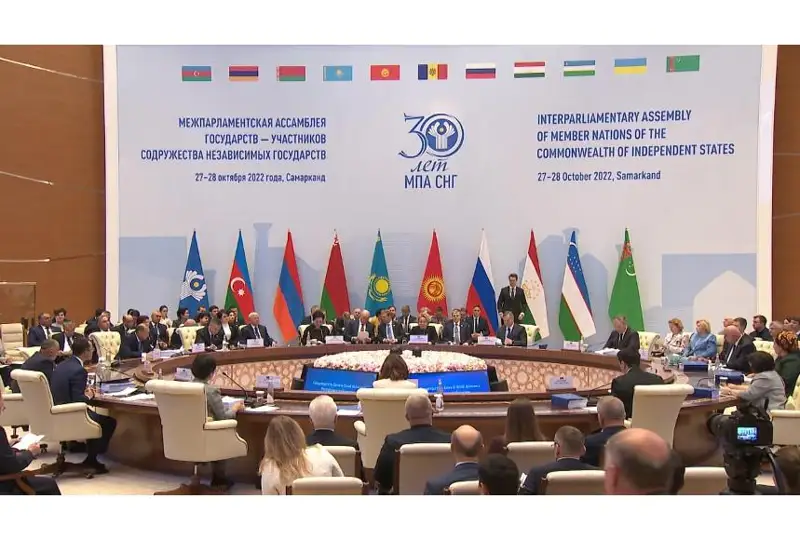 Маулен Ашимбаев: Законодательное обеспечение реформ – ключевой приоритет работы Сената