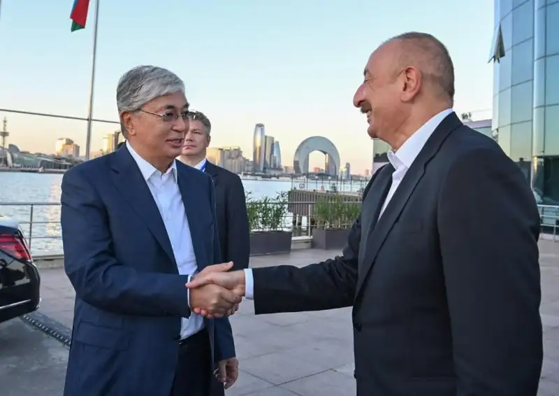Qazaqstan Prezıdentiniń Ázerbaıjanǵa resmı sapary aıaqtaldy
