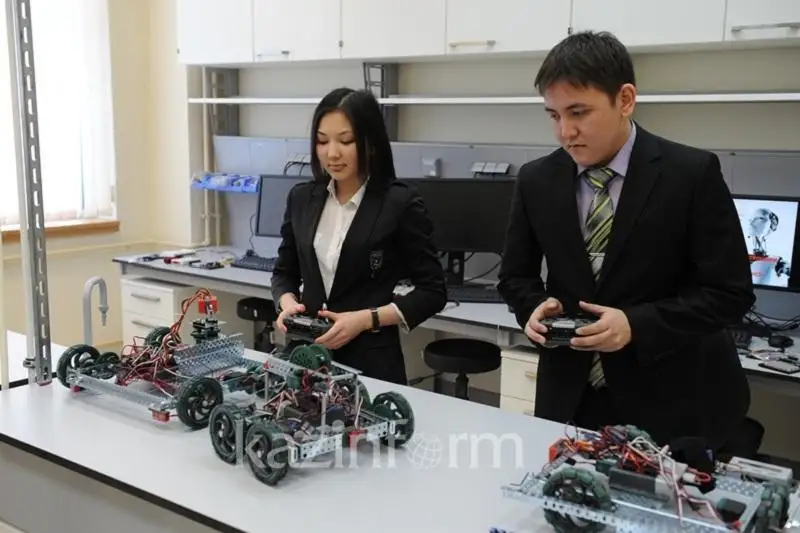 Уроки робототехники проводят в 276 школах Жамбылской области