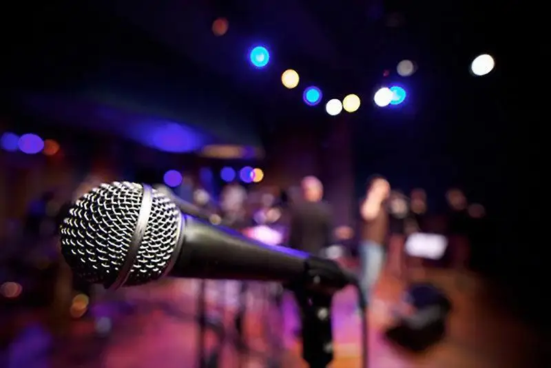 قايرات نۇرتاس پەن ايقىن تولەپبەرگەندى شاقىرعان اقتوبەلىك كاسىپكەرلەر ايىپپۇل تولەدى